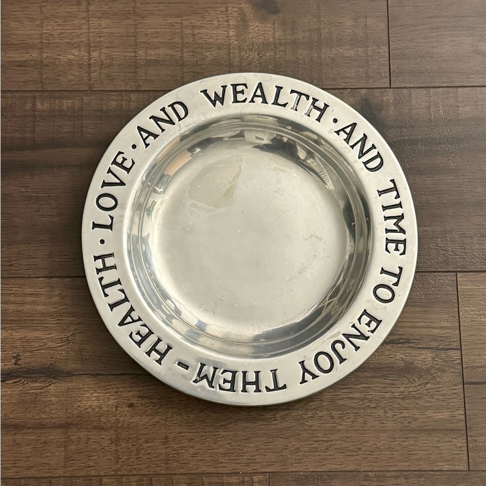 Wilton Armetale American Inspirations Engraved 9.25” Plate